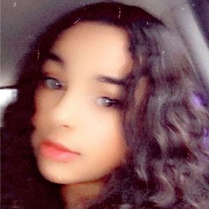 Meet your Posher, Lakai